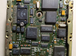 prodam-dinozavra-v-kollekciiu-500-lei-v-rabocem-sostoianii